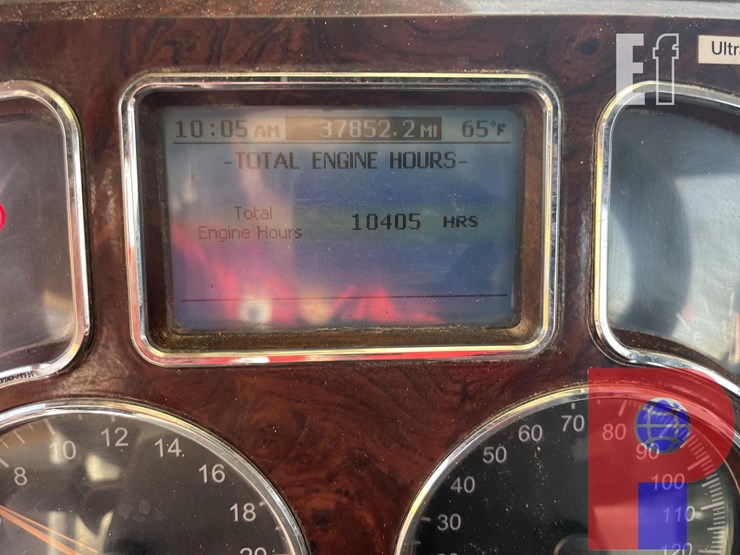 2014-mack-pinnacle-chu613-image-14