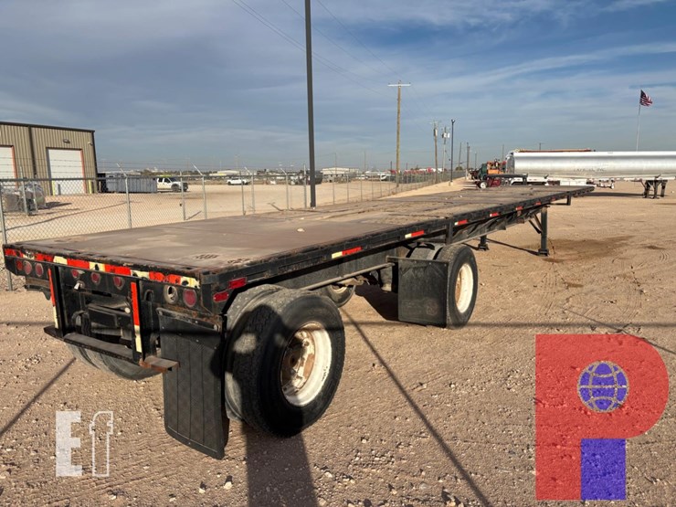 45-x-8-t/a-flatbed-trailer-image-3