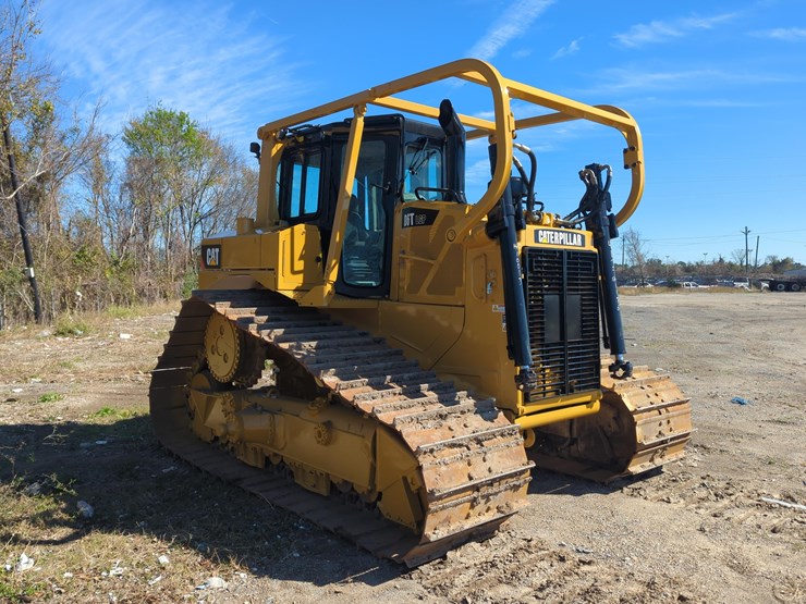 caterpillar-d6t-lgp-image-3