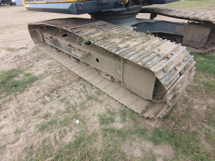 2022-kobelco-sk260-lc-image-12