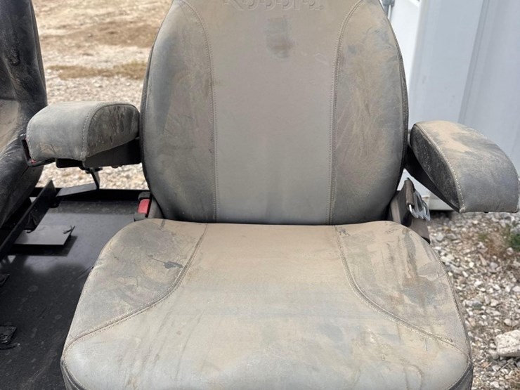 tractor-seat-image-1