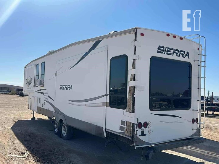 2011-forest-river-sierra-356rl-image-11