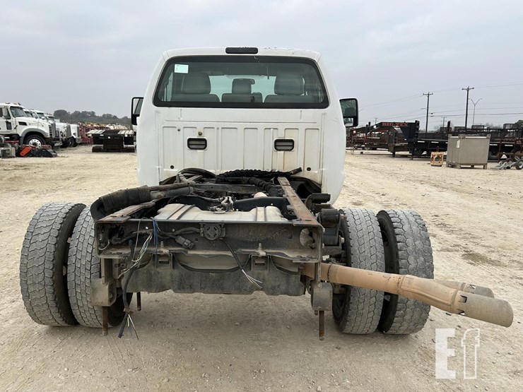 2016-ford-f550-image-6