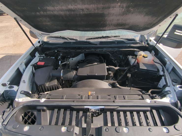 2022-chevrolet-2500-image-8