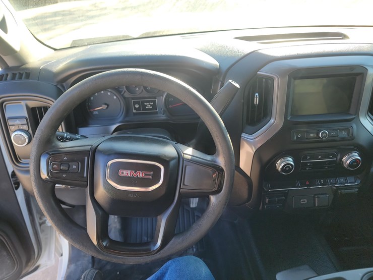 2020-gmc-3500-image-13