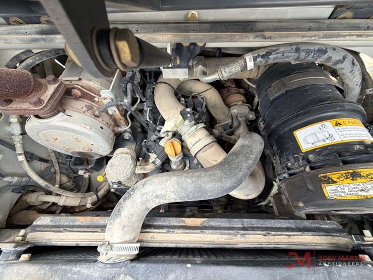 takeuchi-tl8-image-12