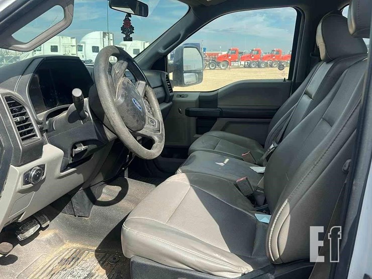 2018-ford-f350-image-6