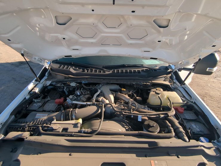 new-unused-ford-f600xl-service-truck vn:a00714-4x4,-h7024tt-image-15