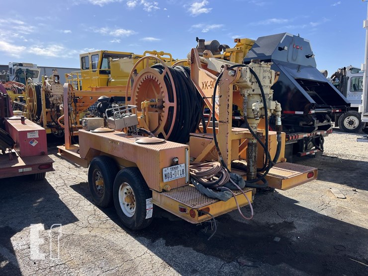 2008-caterpillar-c4.4-image-1