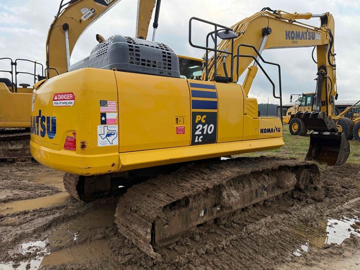 2021-komatsu-pc210-lc-11-image-5