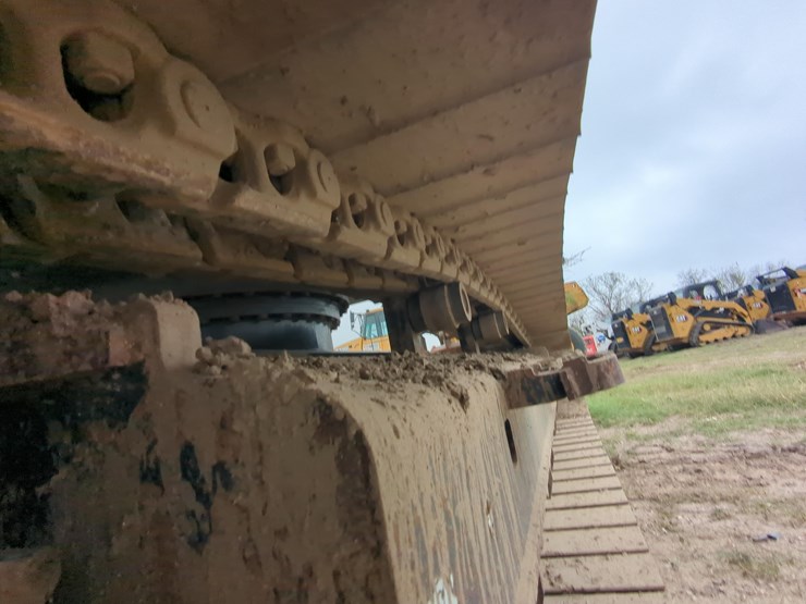 2022-kobelco-sk260-lc-image-14