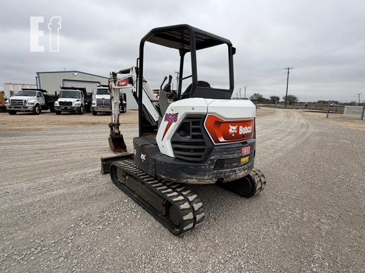 2020-bobcat-e42-image-7
