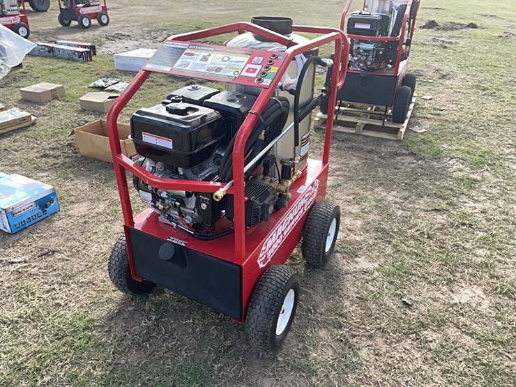 new-easy-kleen-magnum-gold-pressure-washer-image-1