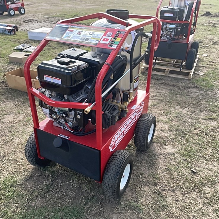 NEW EASY KLEEN MAGNUM GOLD PRESSURE WASHER