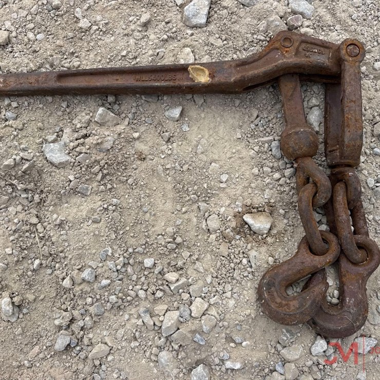 (1) 3/8" SNAP BINDER