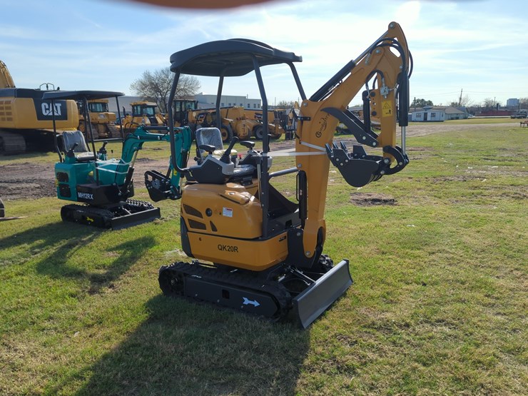 new-cfg-qk20r-hydraulic-excavator-image-3