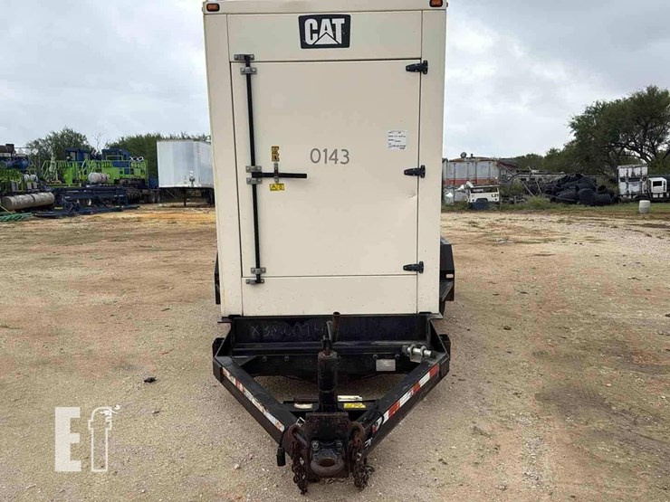 2012-caterpillar-xq350-image-2