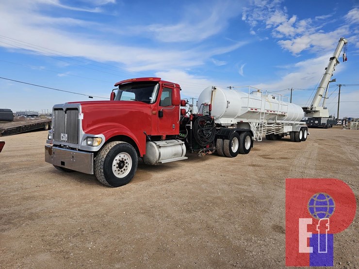 2007-caterpillar-c15-image-1