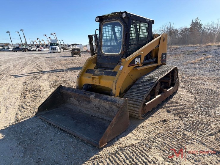 caterpillar-277-image-4