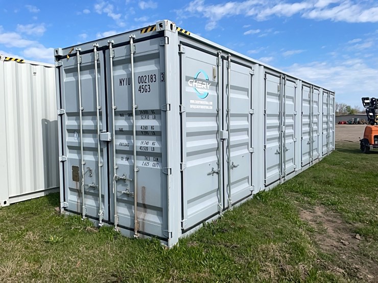 new-40ft.-multi-use-container-4-side-doors-image-3