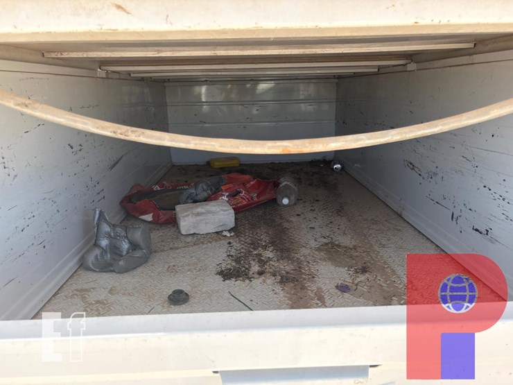 2004-chevrolet-silverado-2500hd-image-4