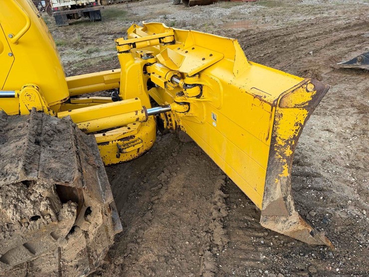 2021-komatsu-d61pxi-24-image-13