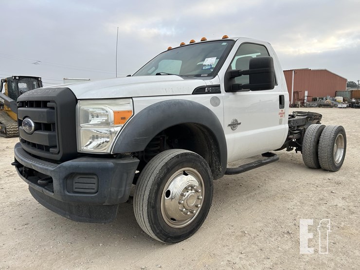 2016-ford-f550-image-1