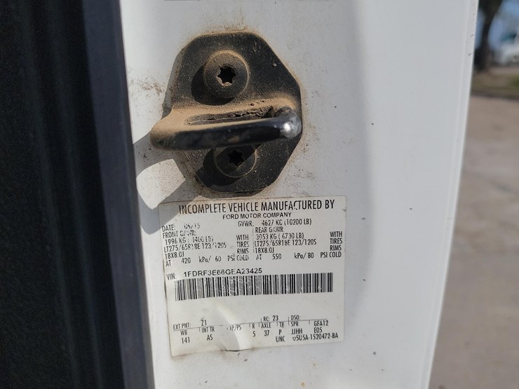 2016-ford-f350-image-7