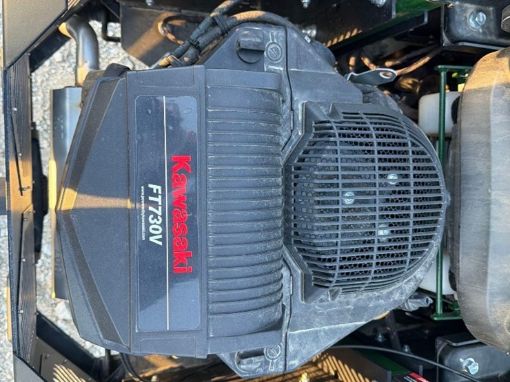 demo-yakta-yxr610-54"-zero-turn-mower-image-5