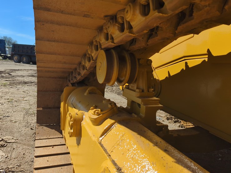 caterpillar-d6t-lgp-image-9
