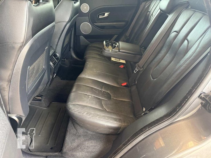 2015-land-rover-range-rover-image-5