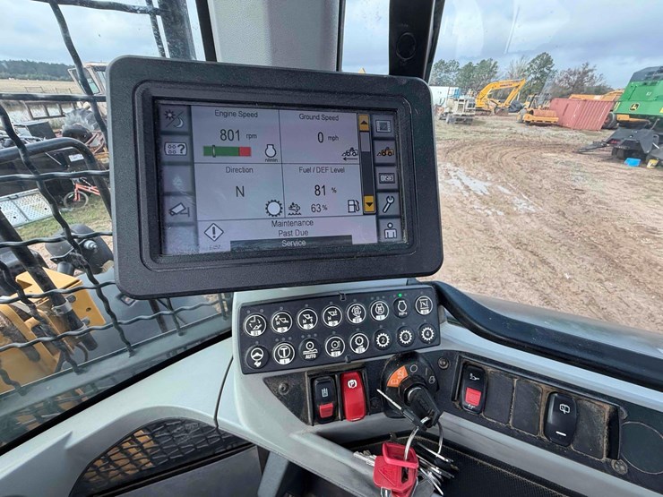 2018-caterpillar-938m-image-16