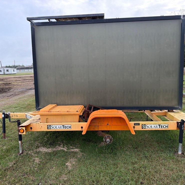 SOLAR TECH SILENT MESSENGER MESSAGE BOARD ARROW/MESSAGE BOARD VN:4GM2M151591410119