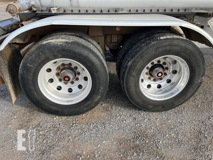 2013-polar-tank-image-10