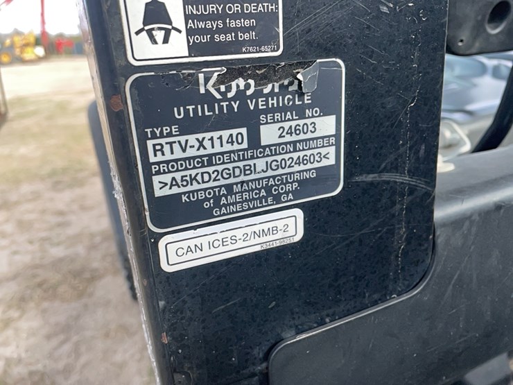 2019-kubota-rtvx1140-image-7