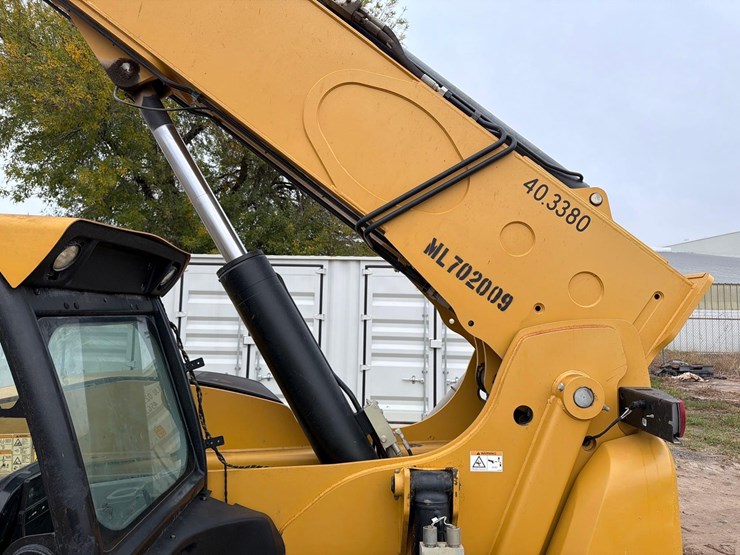 2019-caterpillar-tl1255-image-8