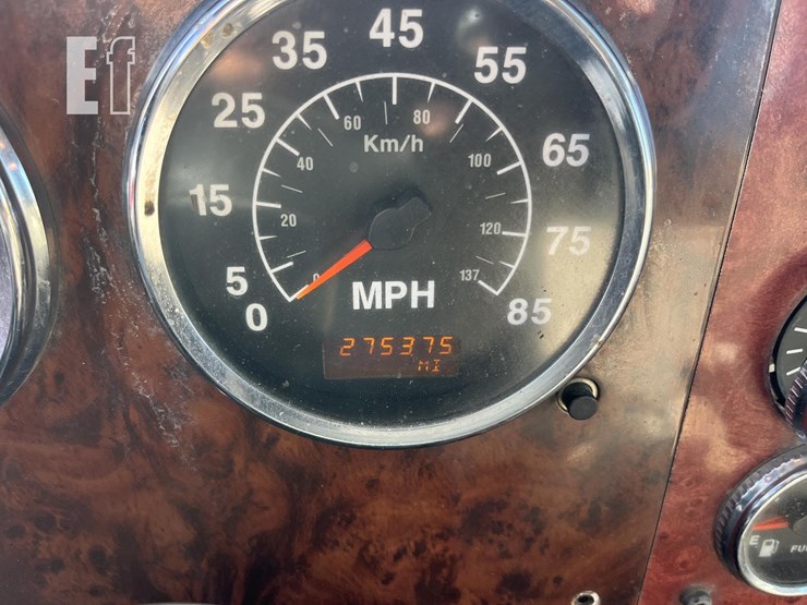 2004-international-paystar-5600-image-14