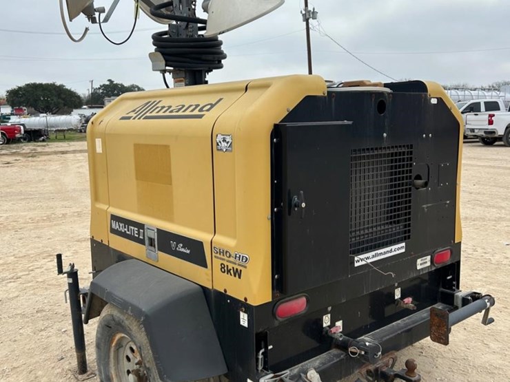 allmand-bros-maxi-lite-ii-v-image-4