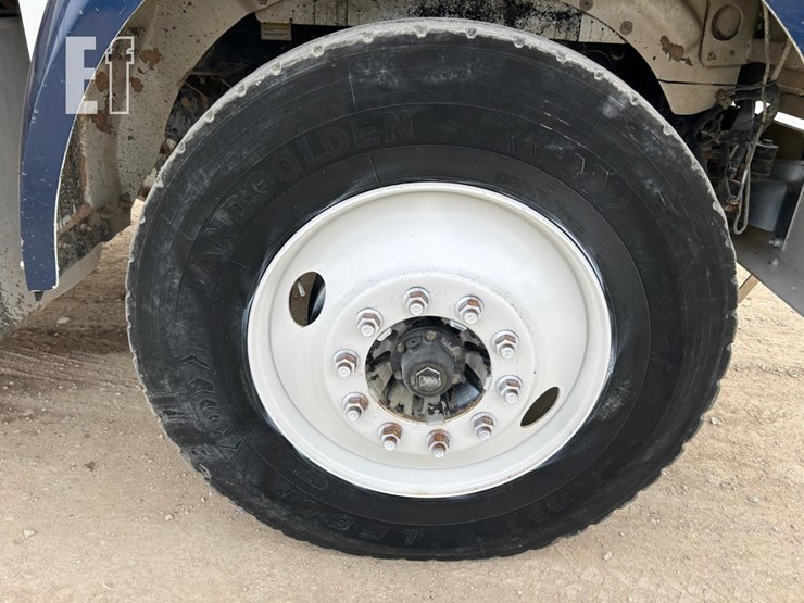 2014-western-star-4900-image-11