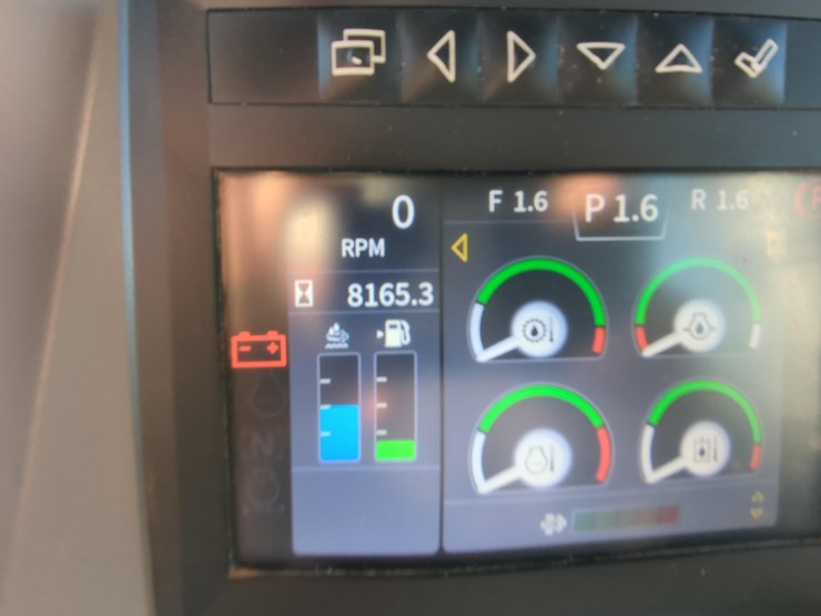 2020-deere-750l-lgp-image-20