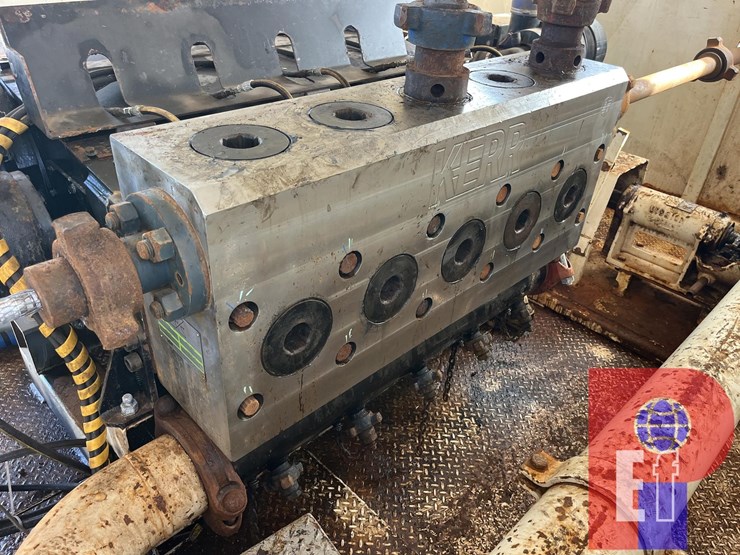 caterpillar-c32-image-15