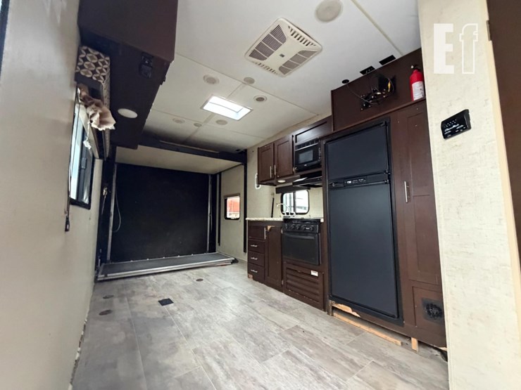 2018-2018-sportster-bumper-pull-20894-image-8