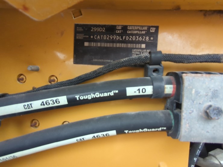 2018-caterpillar-299d2-image-6