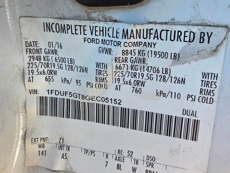 2016-ford-f550-image-2