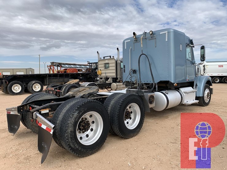 2016-freightliner-coronado-122-sd-image-4