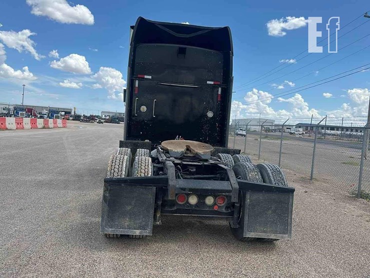 2006-kenworth-w900-image-5