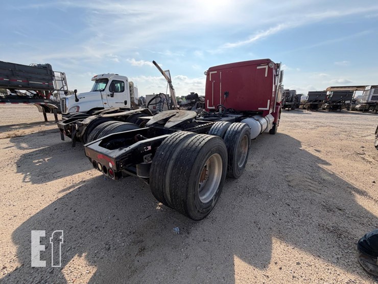 2015-western-star-4900ex-image-5