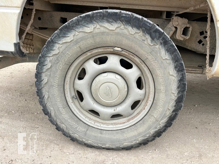 2014-ford-f150-image-13