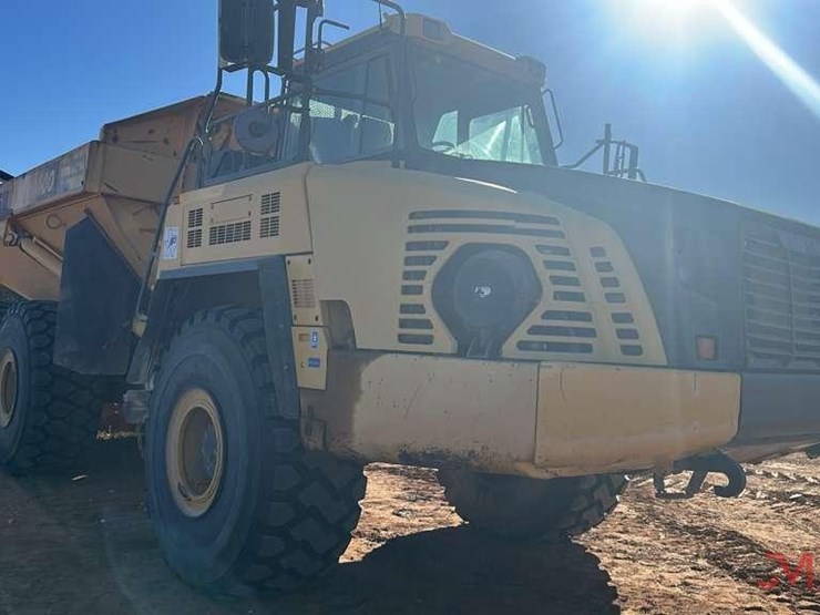 2019-komatsu-hm400-5-image-6