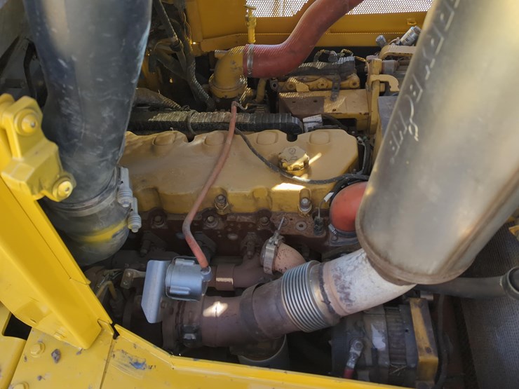 caterpillar-d6t-lgp-image-14